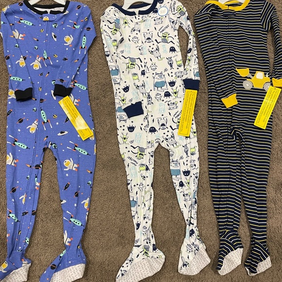 Carter's Other - Carter's boys pajamas